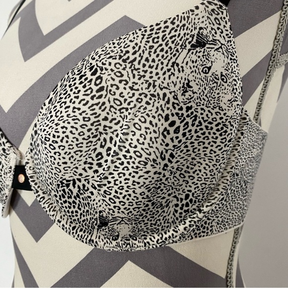 Victorias Secret Lined Demi Bra 34D Leopard Animal Print Ivory Black Adjustable - Picture 4 of 9